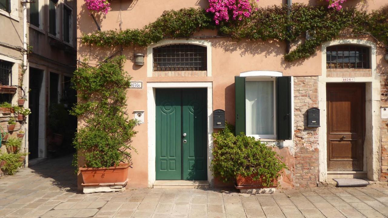 Sestiere Dorsoduro, A Due Passi Da Zattere Lägenhet Venedig Exteriör bild